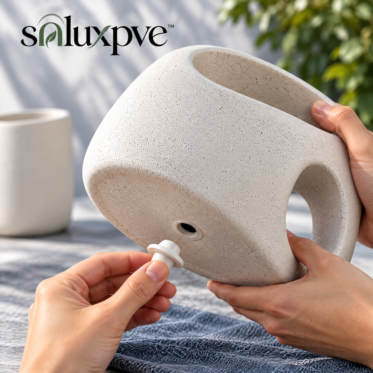 soluxpve™ Hollow Arc Sculptural Outdoor Planter, Modern Resin Patio Flower Pot with Drainage Plug