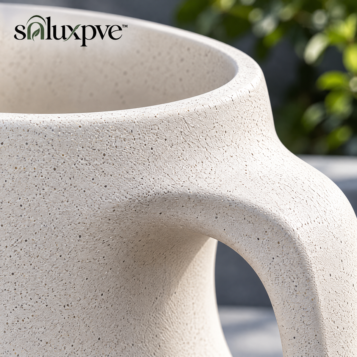 soluxpve™ Hollow Arc Sculptural Outdoor Planter, Modern Resin Patio Flower Pot with Drainage Plug
